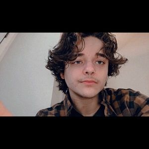 Meet your Posher, Jarrett